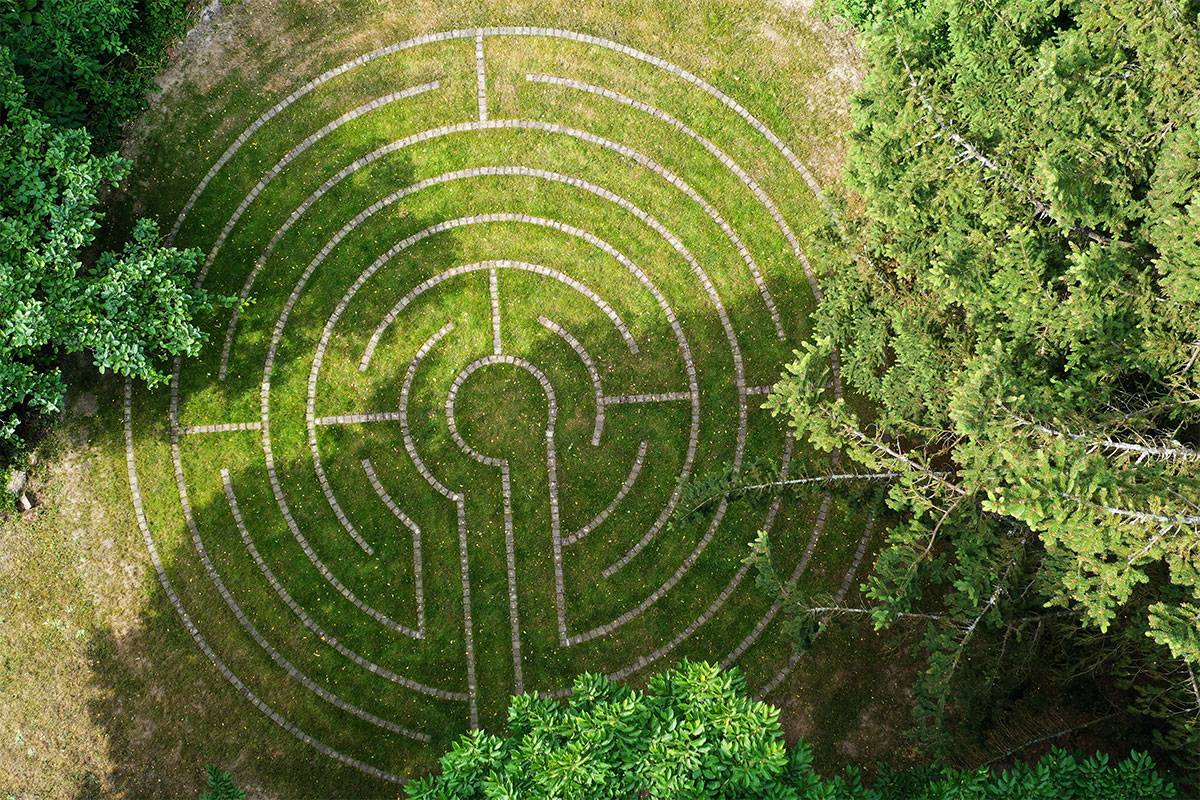 Ansicht Labyrinth im Garten